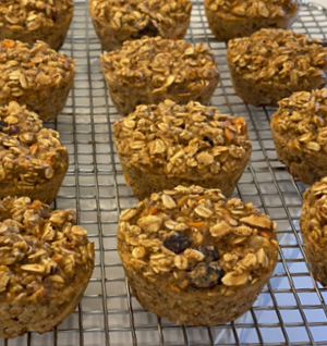 Carrot Cake Oatmeal Protein Muffins thumbnail