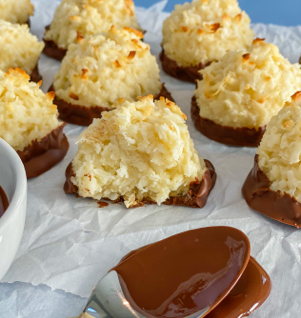 Coconut Macaroons thumbnail