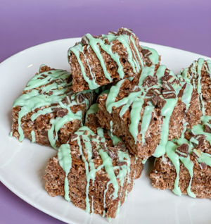 Mint Chocolate Crispy Squares thumbnail