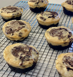 Gluten-Free Peanut Butter Cheesecake Brownies thumbnail