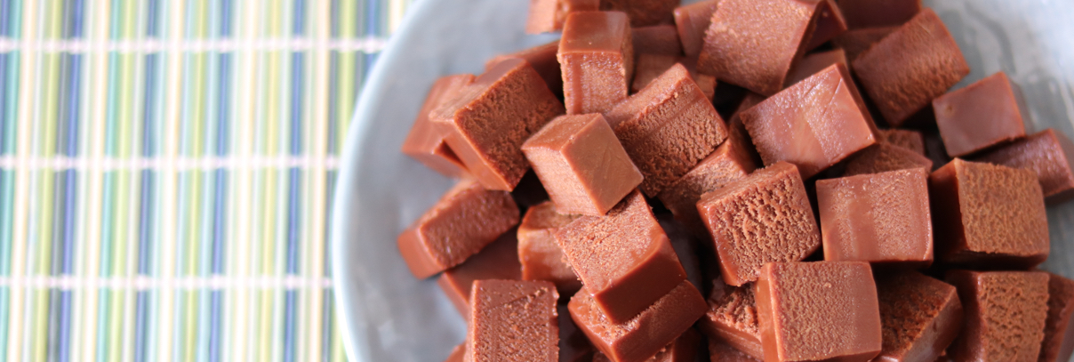 HOW TO MAKE CHOCOLATE CARAMELS thumbnail